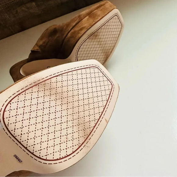 NWOT Jessica Simpson Denima Leather Platform Mule Tobacco - Picture 7 of 8